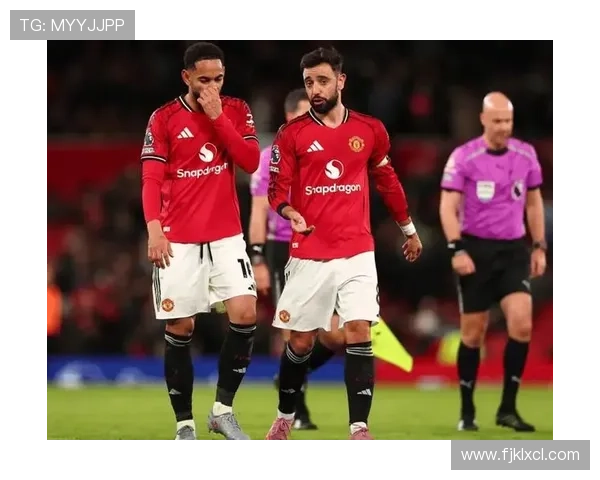 曼联队长B费悉心指导库尼亚加练默契提升红魔进攻火力